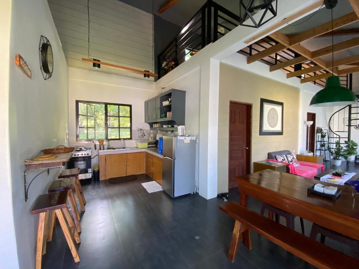 Laguna Loft Camiguin Villa Mambajao Buitenkant foto